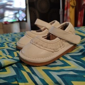 Toddlers dress shoes
